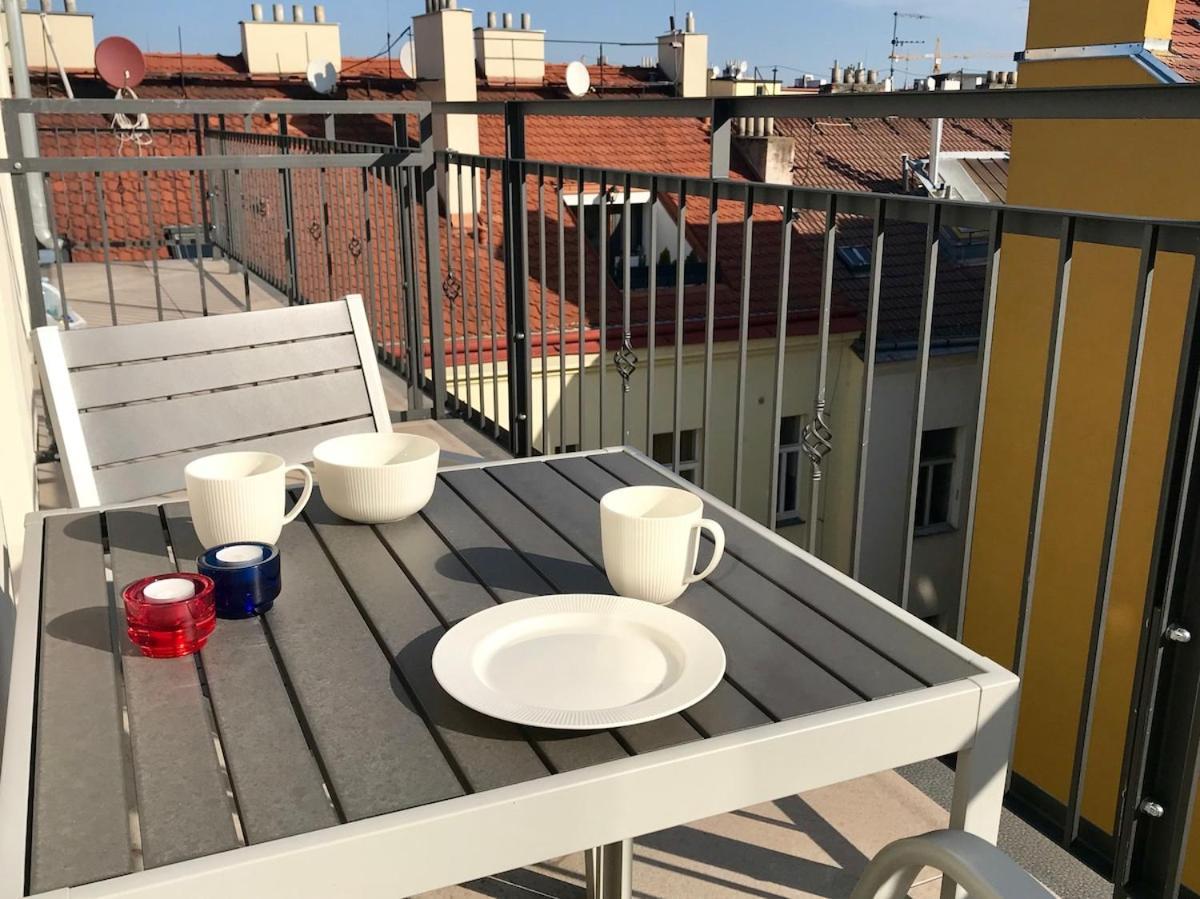 With A Terrace And Ac In The Center * Praga